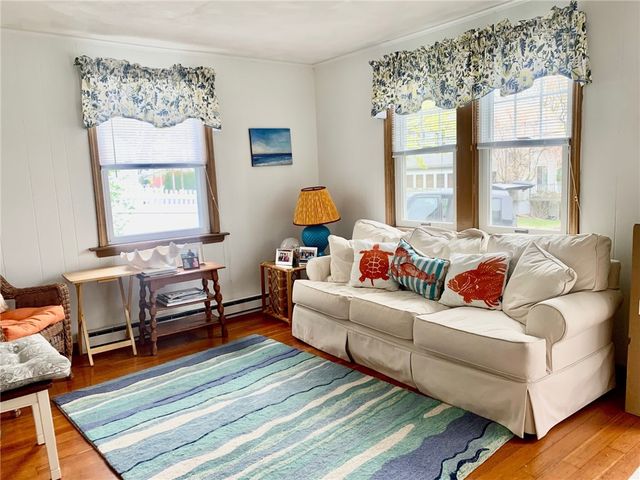 56 Bayberry Road, Narragansett, RI 02882