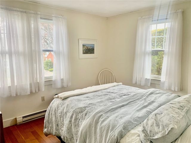 56 Bayberry Road, Narragansett, RI 02882