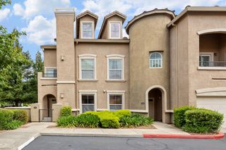 5350 Dunlay Dr #715, Sacramento, CA 95835