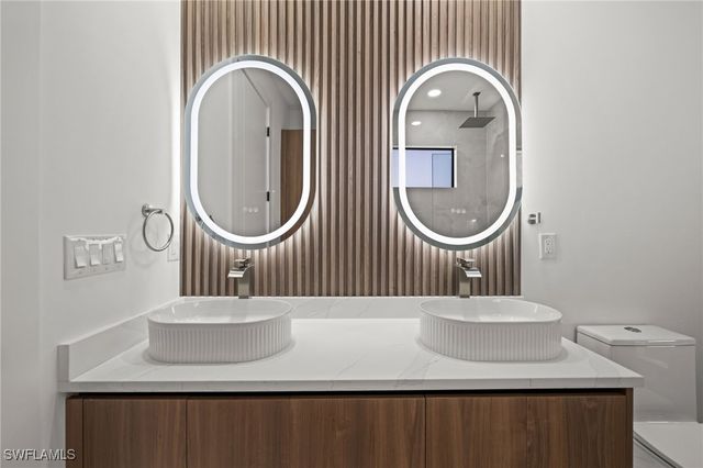 1621 NW 23rd TER, Cape Coral, FL 33993