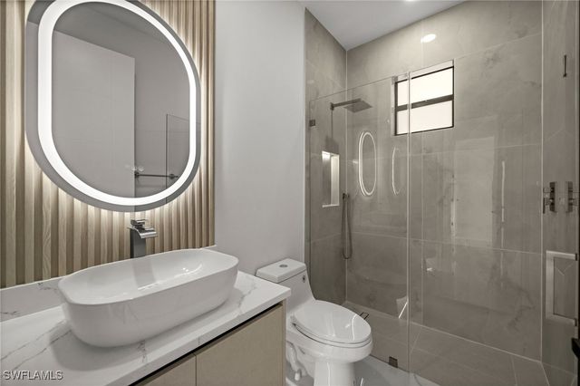 1621 NW 23rd TER, Cape Coral, FL 33993