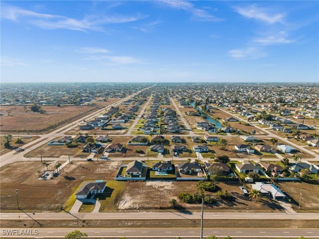 1621 NW 23rd TER, Cape Coral, FL 33993