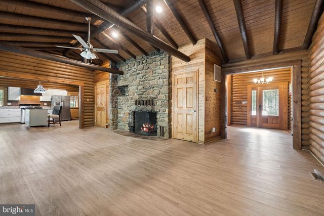 6157 WILSON RD, Marshall, VA 20115