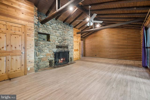 6157 WILSON RD, Marshall, VA 20115