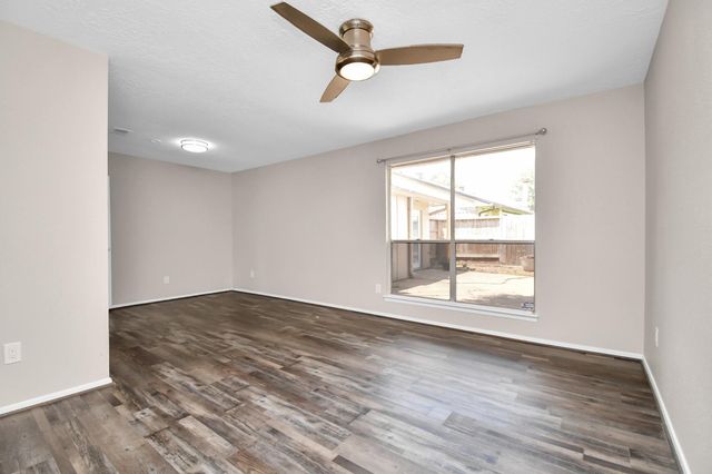 13002 Kingsmill Drive, Sugar Land, TX 77478