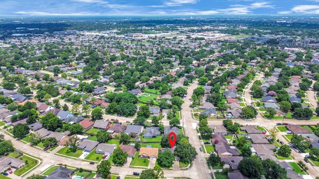 13002 Kingsmill Drive, Sugar Land, TX 77478