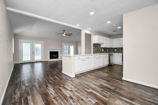 13002 Kingsmill Drive, Sugar Land, TX 77478