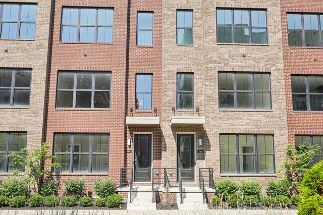 282 Dickenson Street, Columbus, OH 43215