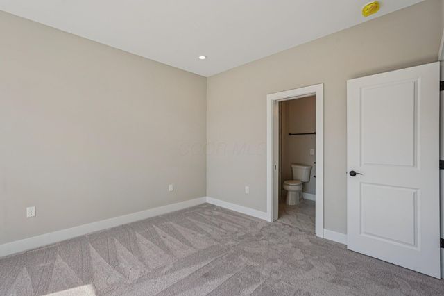 282 Dickenson Street, Columbus, OH 43215