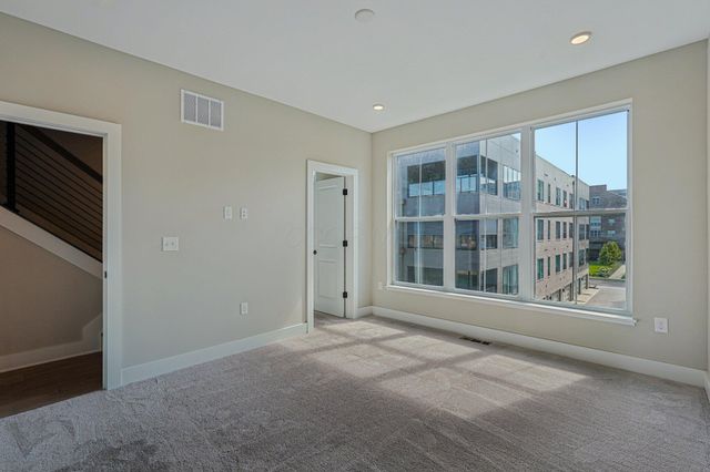 282 Dickenson Street, Columbus, OH 43215