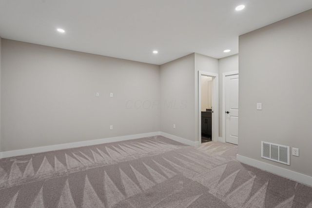 282 Dickenson Street, Columbus, OH 43215