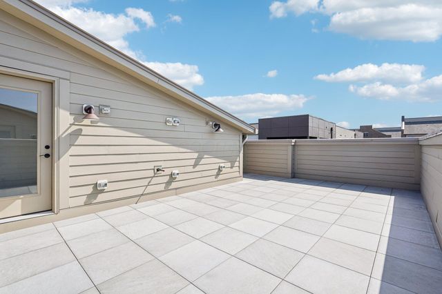 282 Dickenson Street, Columbus, OH 43215