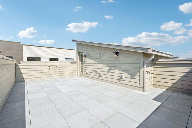 282 Dickenson Street, Columbus, OH 43215