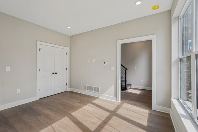 282 Dickenson Street, Columbus, OH 43215