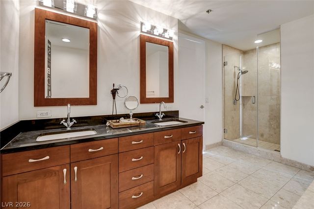 4575 Dean Martin Drive 2812, Las Vegas, NV 89103