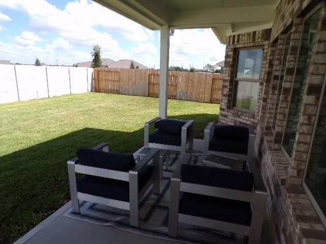 2007 Heather Ridge Way, Rosenberg, TX 77471