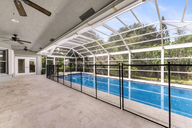 4 Glengary Road, Palm Beach Gardens, FL 33418