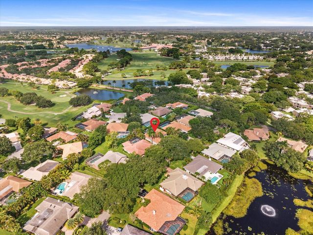 4 Glengary Road, Palm Beach Gardens, FL 33418