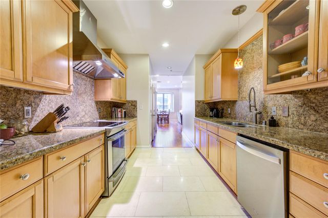 914 Main Street 911, Houston, TX 77002