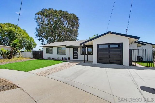 4801 Siesta Place, Oceanside, CA 92057