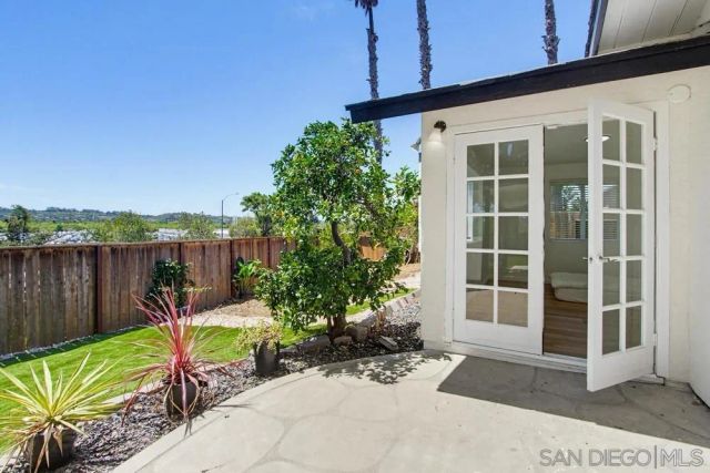 4801 Siesta Place, Oceanside, CA 92057