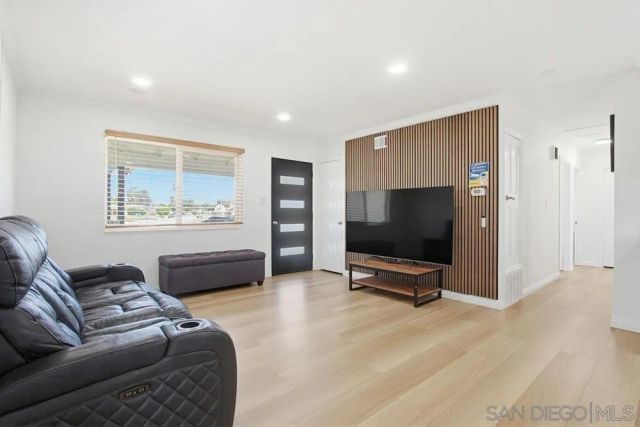 4801 Siesta Place, Oceanside, CA 92057
