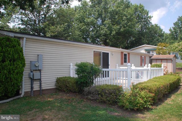 411 WESTBURY DR, Souderton, PA 18964