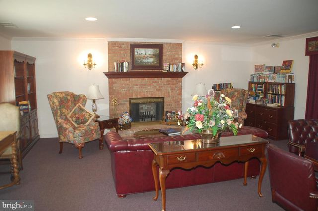 411 WESTBURY DR, Souderton, PA 18964
