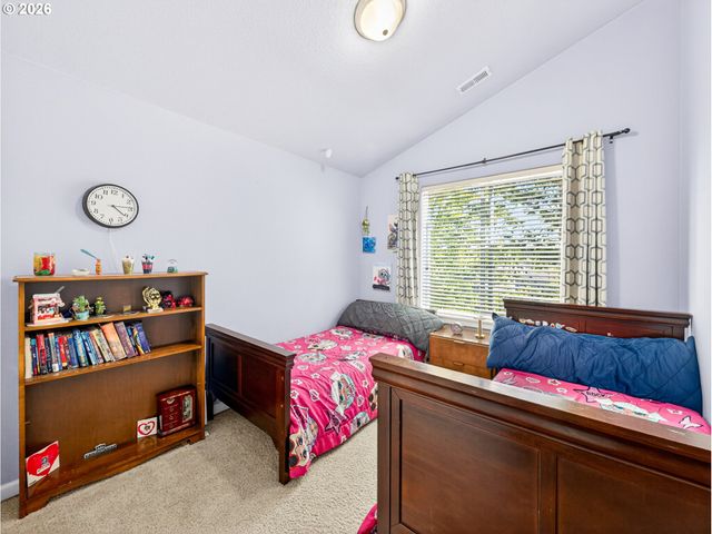 7822 Sw DUNE GRASS Ln, Tigard, OR 97224