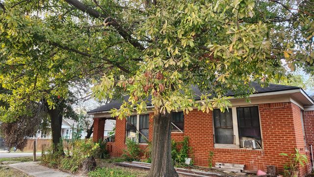 2602 Atlantic Street, Houston, TX 77009