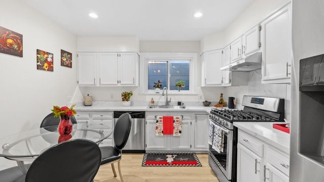 230 Curtis Street, San Francisco, CA 94112