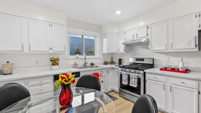230 Curtis Street, San Francisco, CA 94112