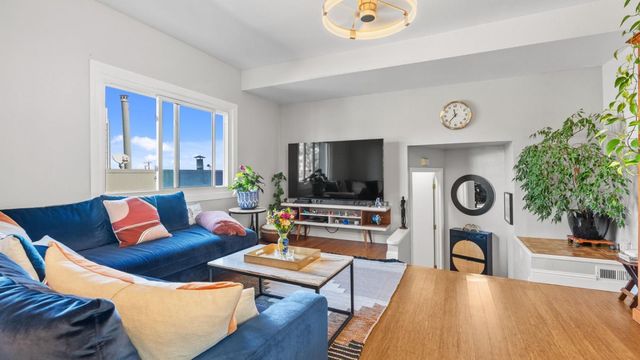 230 Curtis Street, San Francisco, CA 94112