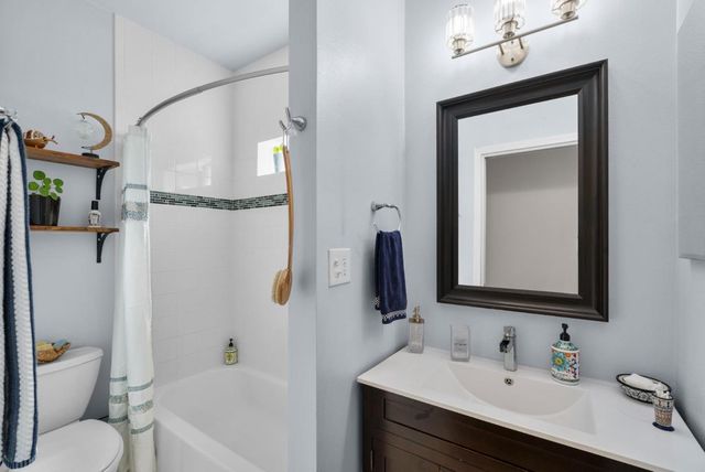 230 Curtis Street, San Francisco, CA 94112