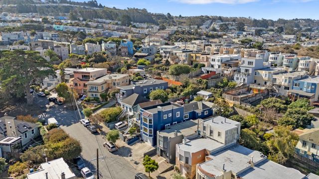 230 Curtis Street, San Francisco, CA 94112