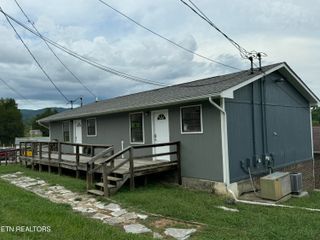 183 Westmoreland St 4, Harrogate, TN 37752