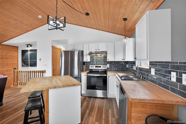 14012 Chickasaw Road, Hartsel, CO 80449