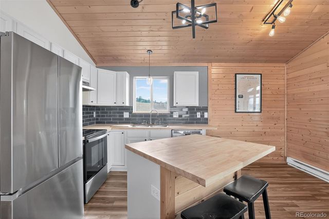 14012 Chickasaw Road, Hartsel, CO 80449