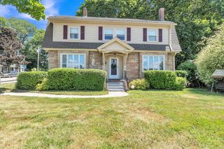 246 Chestnut St, Gardner, MA 01440