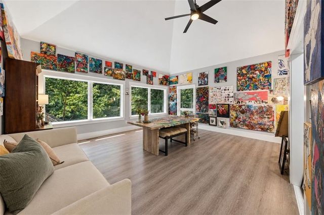 2330 Castle Lane NE, Marietta, GA 30062