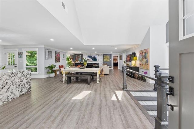 2330 Castle Lane NE, Marietta, GA 30062