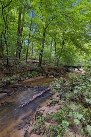 2330 Castle Lane NE, Marietta, GA 30062