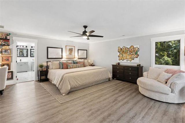 2330 Castle Lane NE, Marietta, GA 30062