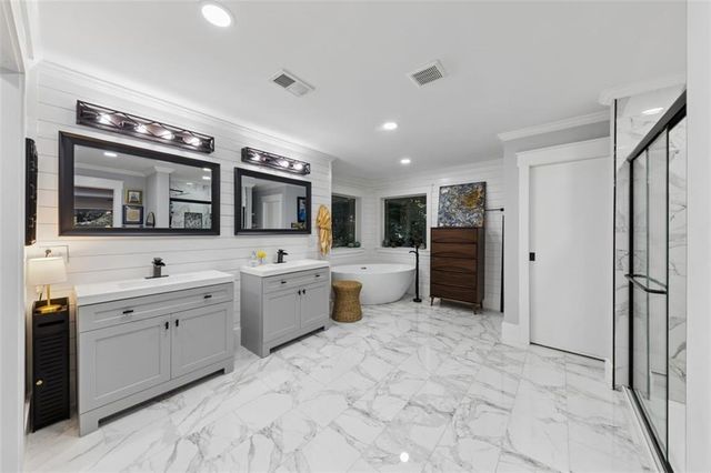 2330 Castle Lane NE, Marietta, GA 30062