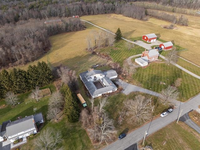 186 Eight Lots Rd, Sutton, MA 01590