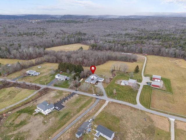 186 Eight Lots Rd, Sutton, MA 01590