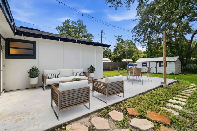 2445 SANFORD AVENUE, Sanford, FL 32771