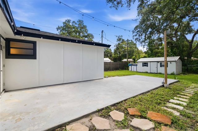 2445 SANFORD AVENUE, Sanford, FL 32771