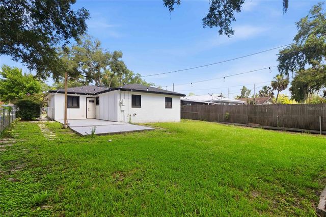 2445 SANFORD AVENUE, Sanford, FL 32771