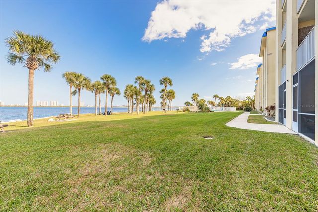 3131 S RIDGEWOOD AVENUE 101, South Daytona, FL 32119